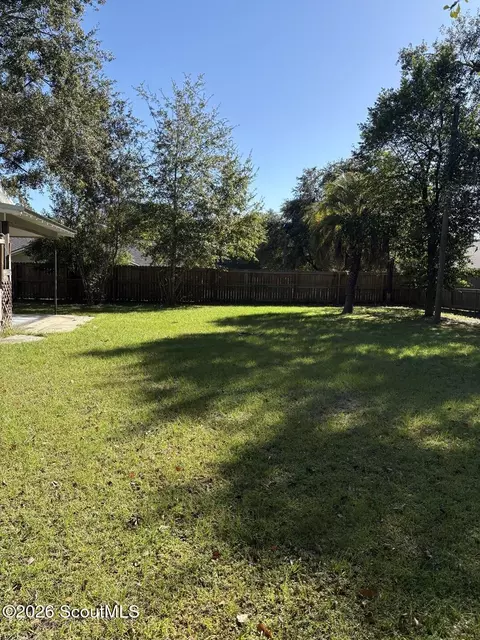 219 Marion St, Blackshear, GA 31516 photo 9