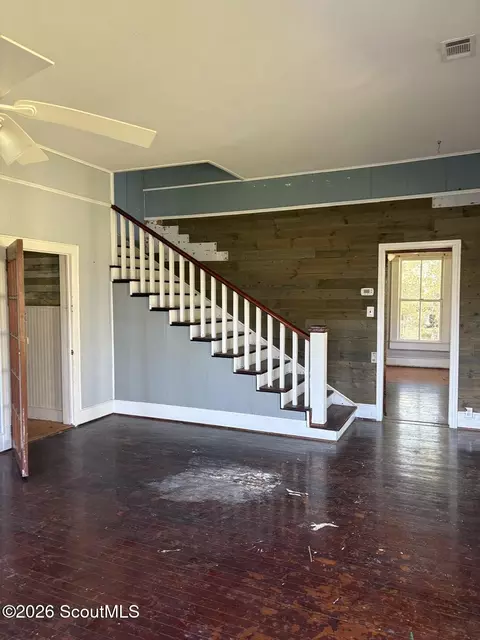 219 Marion St, Blackshear, GA 31516 photo 4