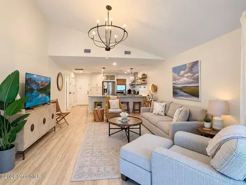 618 N Harbour Oaks Dr, Saint Simons Island, GA 31522