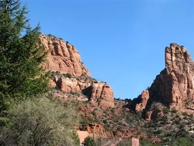5 Devils Kitchen Dr, Sedona, AZ 86351 photo 2