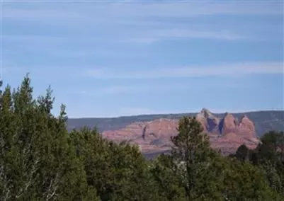 95 Golden Eagle Dr, Sedona, AZ 86336 photo 3