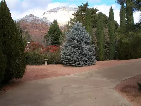 525 Harmony Dr, Sedona, AZ 86336 photo 4