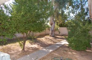 1845 E Pebble Beach Dr, Tempe, AZ 85282 photo 2