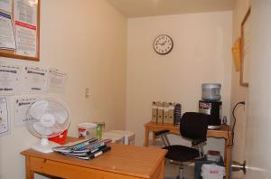 1845 E Pebble Beach Dr, Tempe, AZ 85282 photo 3