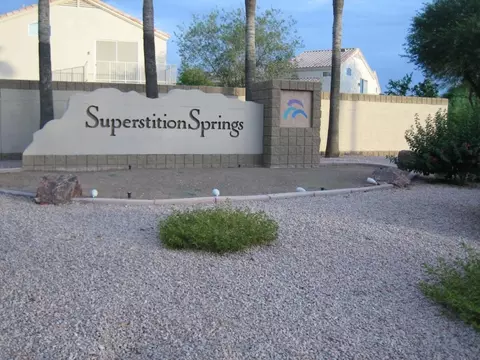 7152 E Lakeview Ave, Mesa, AZ 85209 photo 4