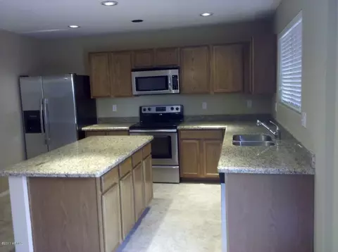 9133 E Plana Ave, Mesa, AZ 85212 photo 2