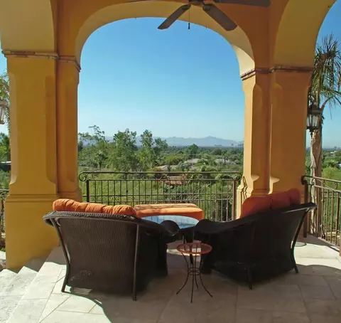 4836 E White Gates Dr, Phoenix, AZ 85018 photo 13