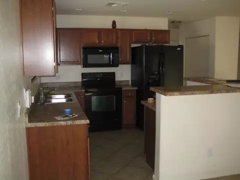 2181 E 28th Ave, Apache Junction, AZ 85119 photo 3