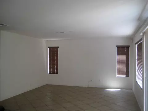 2181 E 28th Ave, Apache Junction, AZ 85119 photo 4