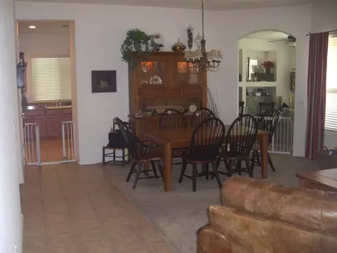 1059 E Phelps St, Gilbert, AZ 85296 photo 4