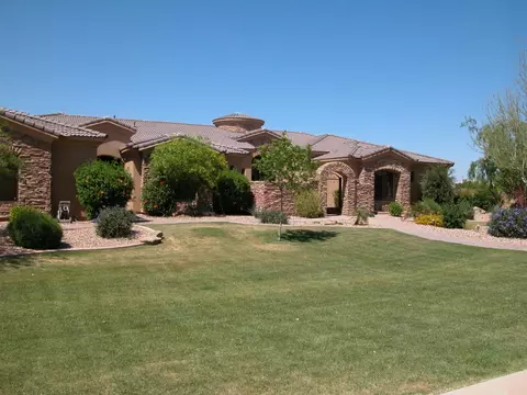 2288 E Orleans Dr, Gilbert, AZ 85298 photo 1