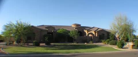 2288 E Orleans Dr, Gilbert, AZ 85298 photo 2