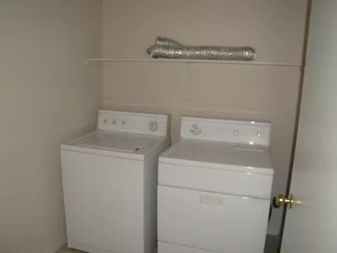 108 E Milada Dr, Phoenix, AZ 85042 photo 9