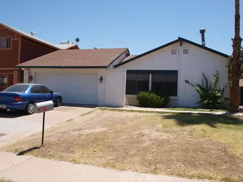 4211 E Vineyard Rd, Phoenix, AZ 85042 photo 1