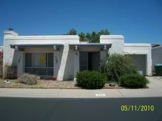 744 E Villa Rita Dr, Phoenix, AZ 85022 photo 1