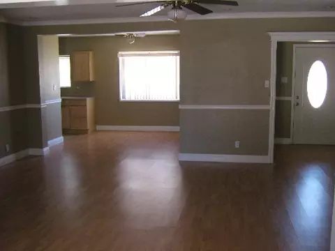 3015 N 17th Dr, Phoenix, AZ 85015 photo 3