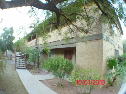 709 E Hazel Dr, Phoenix, AZ 85042 photo 6