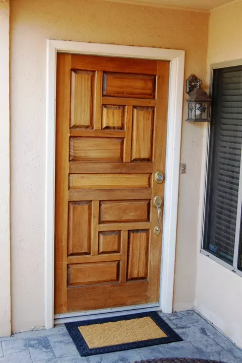 1915 E Medlock Dr, Phoenix, AZ 85016 photo 3