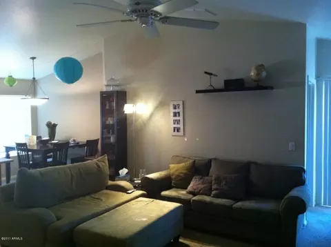 3223 E Kerry Ln, Phoenix, AZ 85050 photo 6