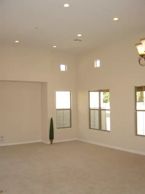 629 E Sunburst Ln, Tempe, AZ 85284 photo 10