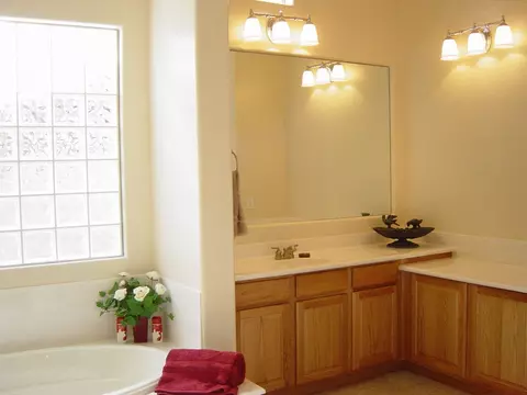 629 E Sunburst Ln, Tempe, AZ 85284 photo 11
