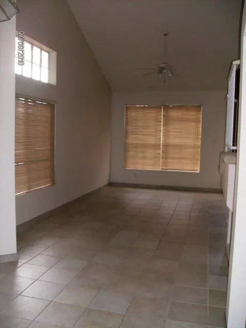 847 W Devon Dr, Gilbert, AZ 85233 photo 5