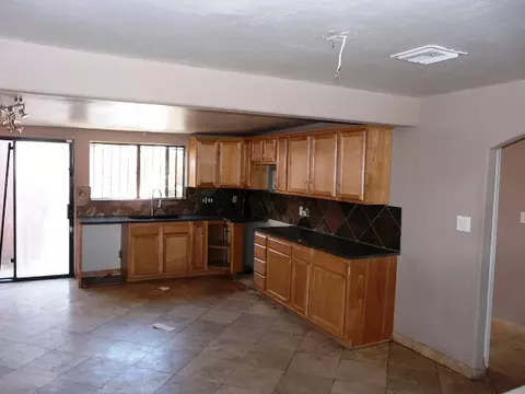 1516 E Griswold Rd, Phoenix, AZ 85020 photo 2