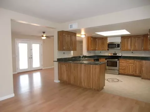 671 E Quail Ave, Apache Junction, AZ 85119 photo 5