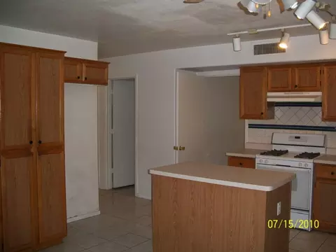925 W Cooley Dr, Gilbert, AZ 85233 photo 6