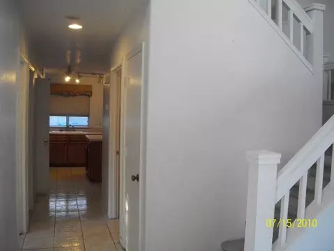 925 W Cooley Dr, Gilbert, AZ 85233 photo 2