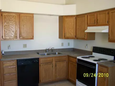 1515 E 28th Ave, Apache Junction, AZ 85119 photo 2