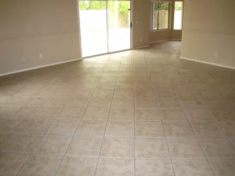 901 W Shellfish Dr, Gilbert, AZ 85233 photo 5