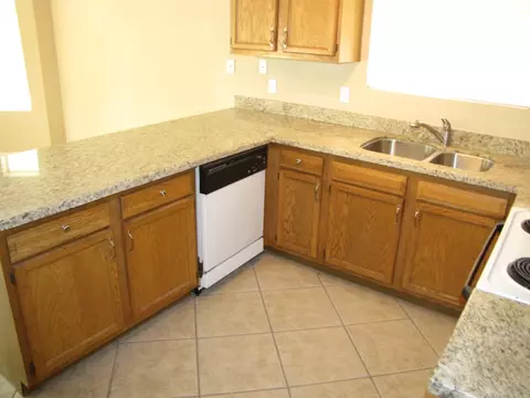 901 W Shellfish Dr, Gilbert, AZ 85233 photo 9