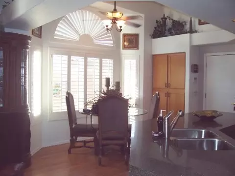 726 S Cardinal St, Gilbert, AZ 85296 photo 8