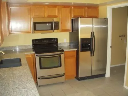 2038 E Blanche Dr, Phoenix, AZ 85022 photo 4
