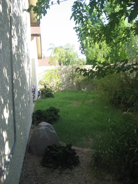 4826 E Princess Dr, Mesa, AZ 85205 photo 3