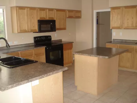 651 N Pheasant Dr, Gilbert, AZ 85234 photo 26