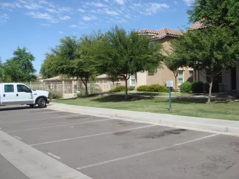 1330 S Owl Dr, Gilbert, AZ 85296 photo 3