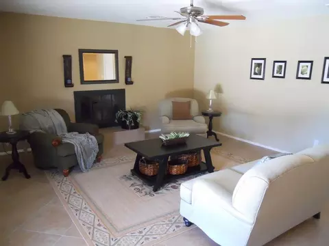 3907 E Paradise Dr, Phoenix, AZ 85028 photo 6