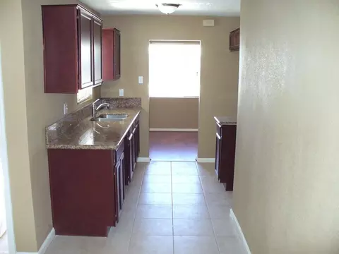 3645 W Marshall Ave, Phoenix, AZ 85019 photo 9