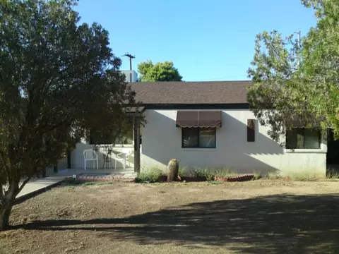 1062 E Clarendon Ave, Phoenix, AZ 85014 photo 1