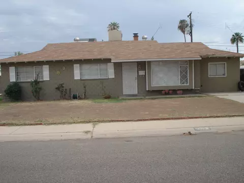3713 W Cavalier Dr, Phoenix, AZ 85019 photo 1