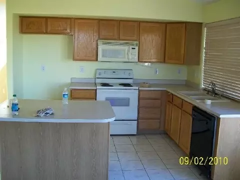 1709 E Morgan Ct, Gilbert, AZ 85295 photo 6