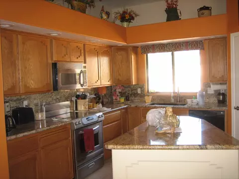 911 E Moon Vista St, Apache Junction, AZ 85119 photo 7