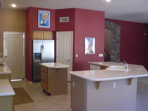 2106 E Taxidea Way, Phoenix, AZ 85048 photo 8