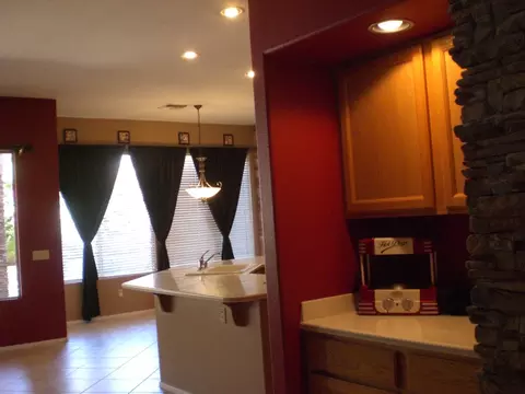 2106 E Taxidea Way, Phoenix, AZ 85048 photo 6