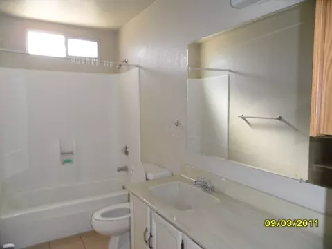 3455 W Crocus Dr, Phoenix, AZ 85053 photo 4