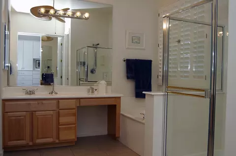 5238 E Herrera Dr, Phoenix, AZ 85054 photo 8