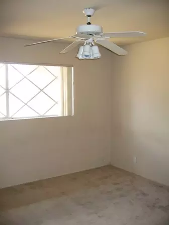 6320 N 40th Dr, Phoenix, AZ 85019 photo 5