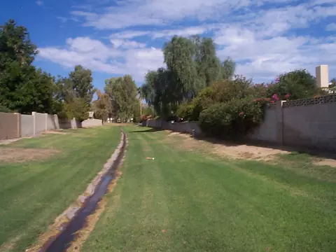 5043 E Summer Moon Ln, Phoenix, AZ 85044 photo 12